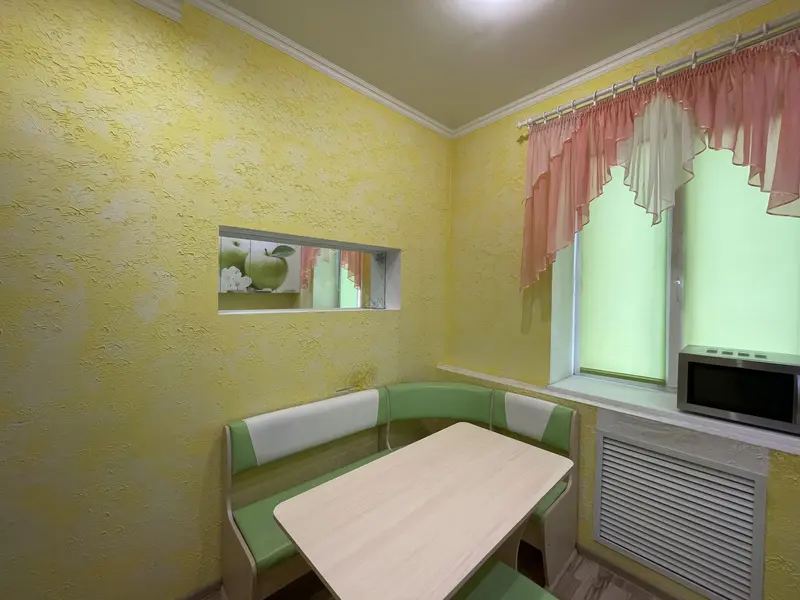 2-комнатная квартира, ул. Войкова, 11, Барановичи
