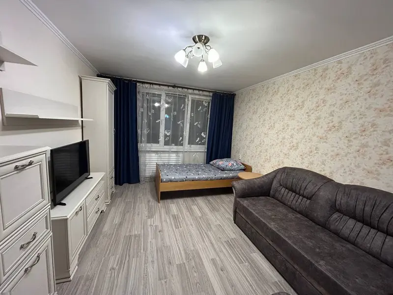 2-комнатная квартира, ул. Молодёжная, 8, Слуцк