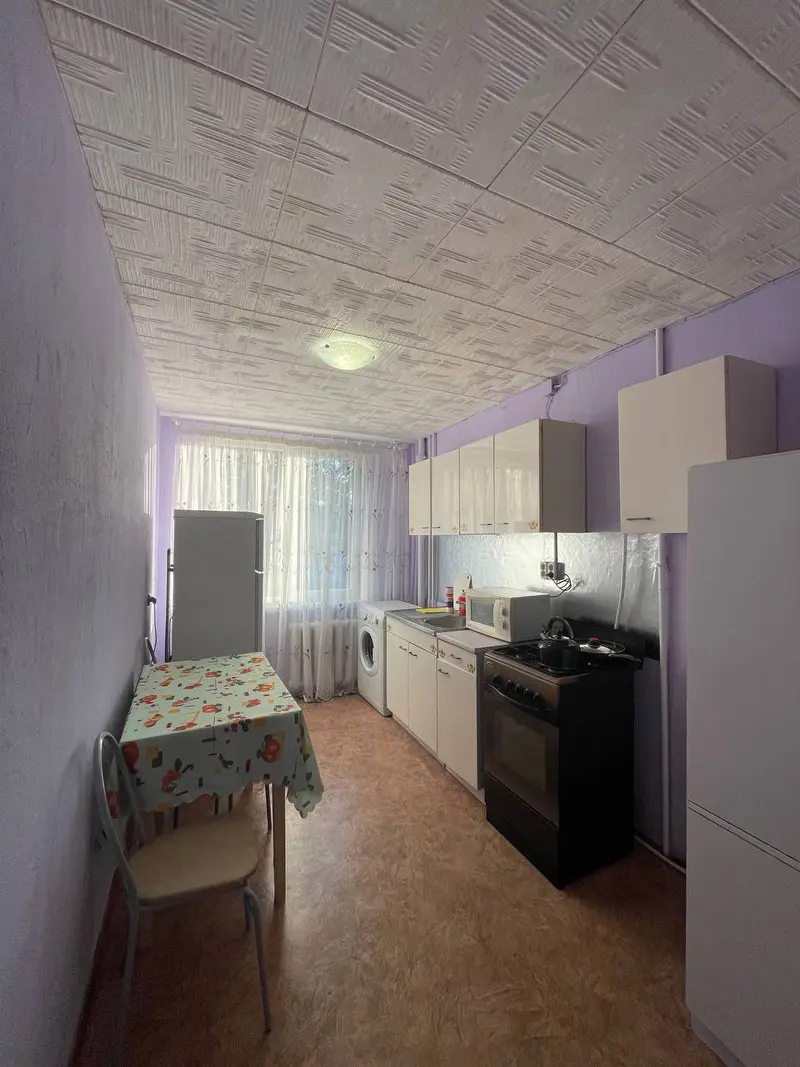 3-комнатная квартира, ул. Суворова, 12, Клецк