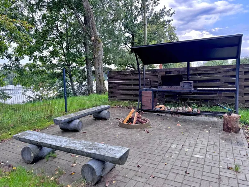  м² и участком соток