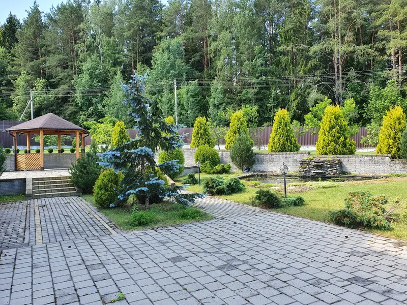  м² и участком сотки