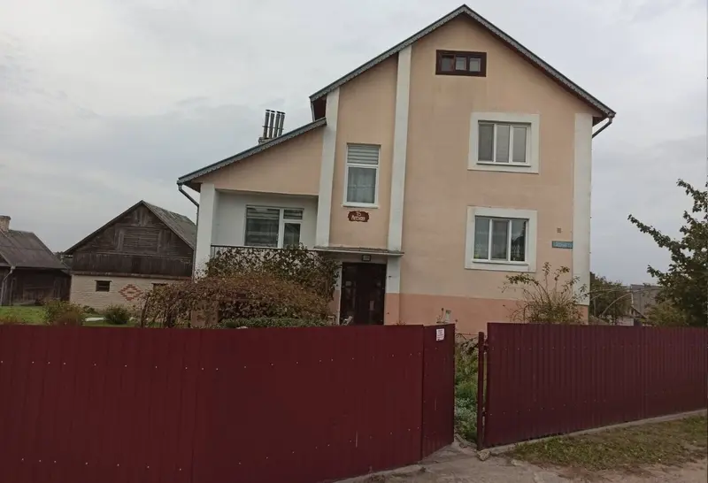 Дом, вул. Лясная, 15, аг. Жыровічы, Слонімскі раён