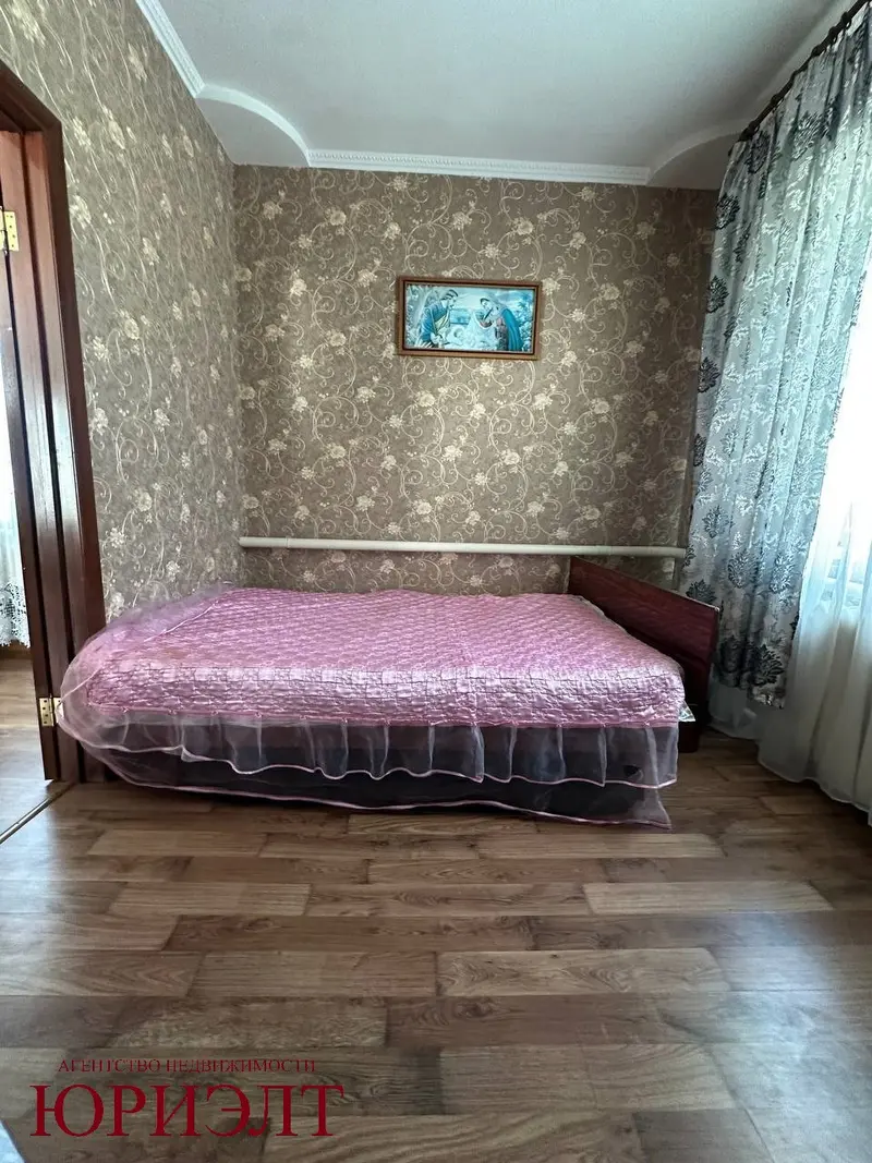  м² и участком соток