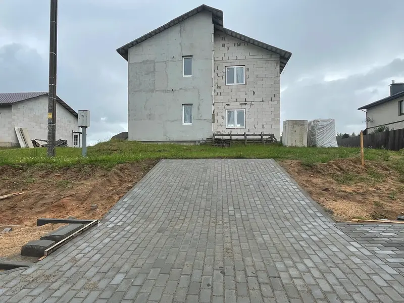 м² и участком соток