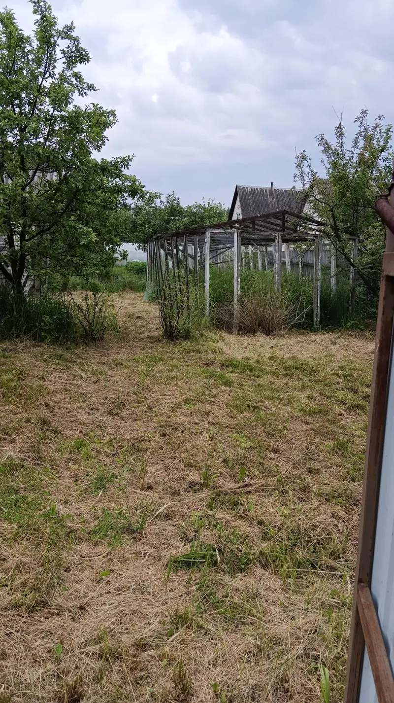  земельный участок в с.т. Бытрадиотехника
