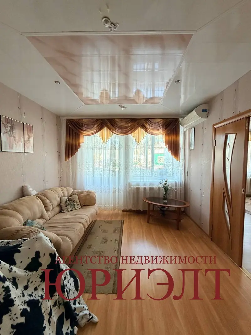  м² ўчасткам соткі