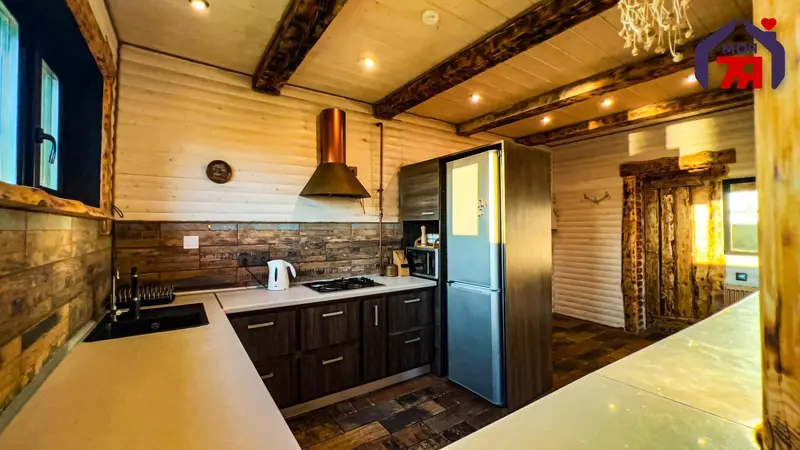  м² и участком соток