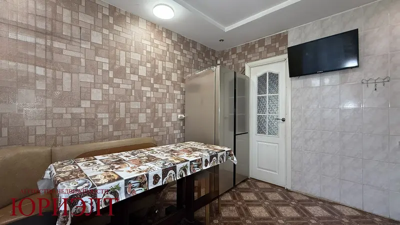  м² и участком сотки