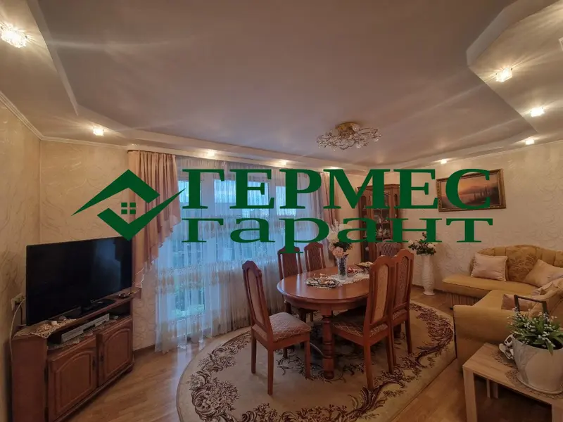 3-комнатная квартира, ул. 7 Ноября, 8к2, Лида