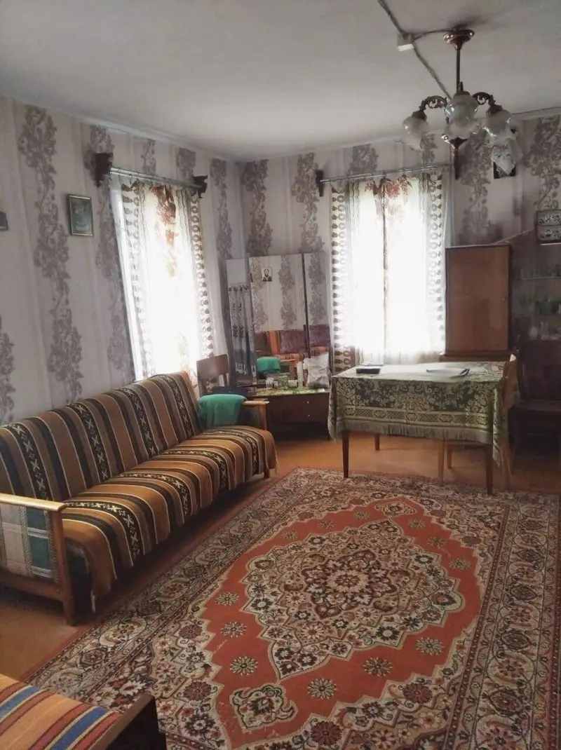  м² и участком соток