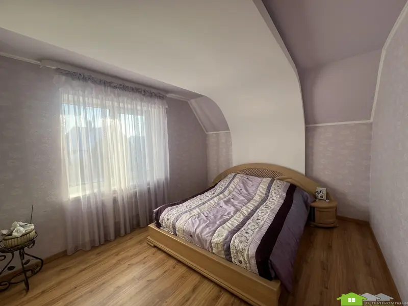  м² и участком соток