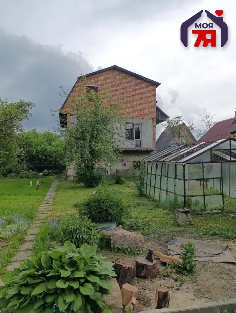  м² и участком сотка