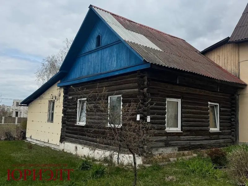  м² и участком сотки