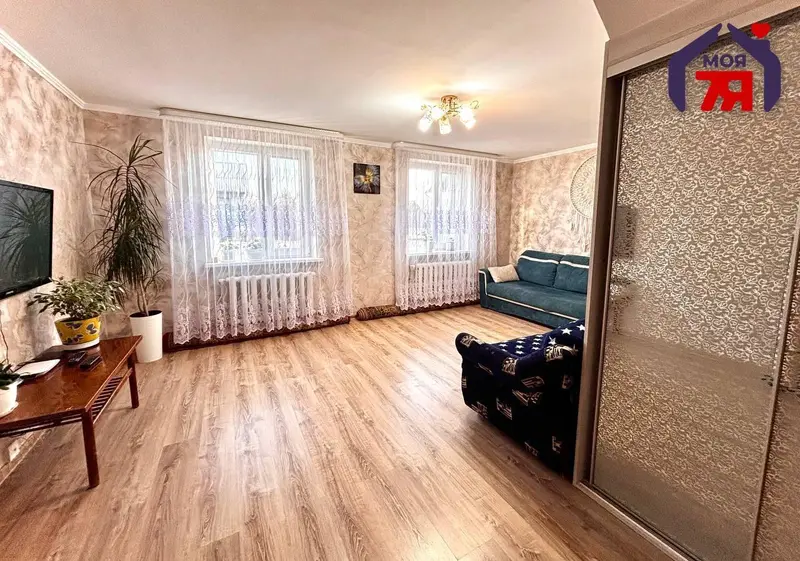  м² и участком соток