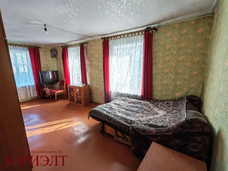  м² и участком сотки