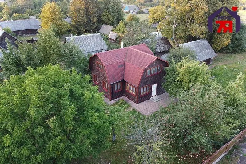  м² и участком соток