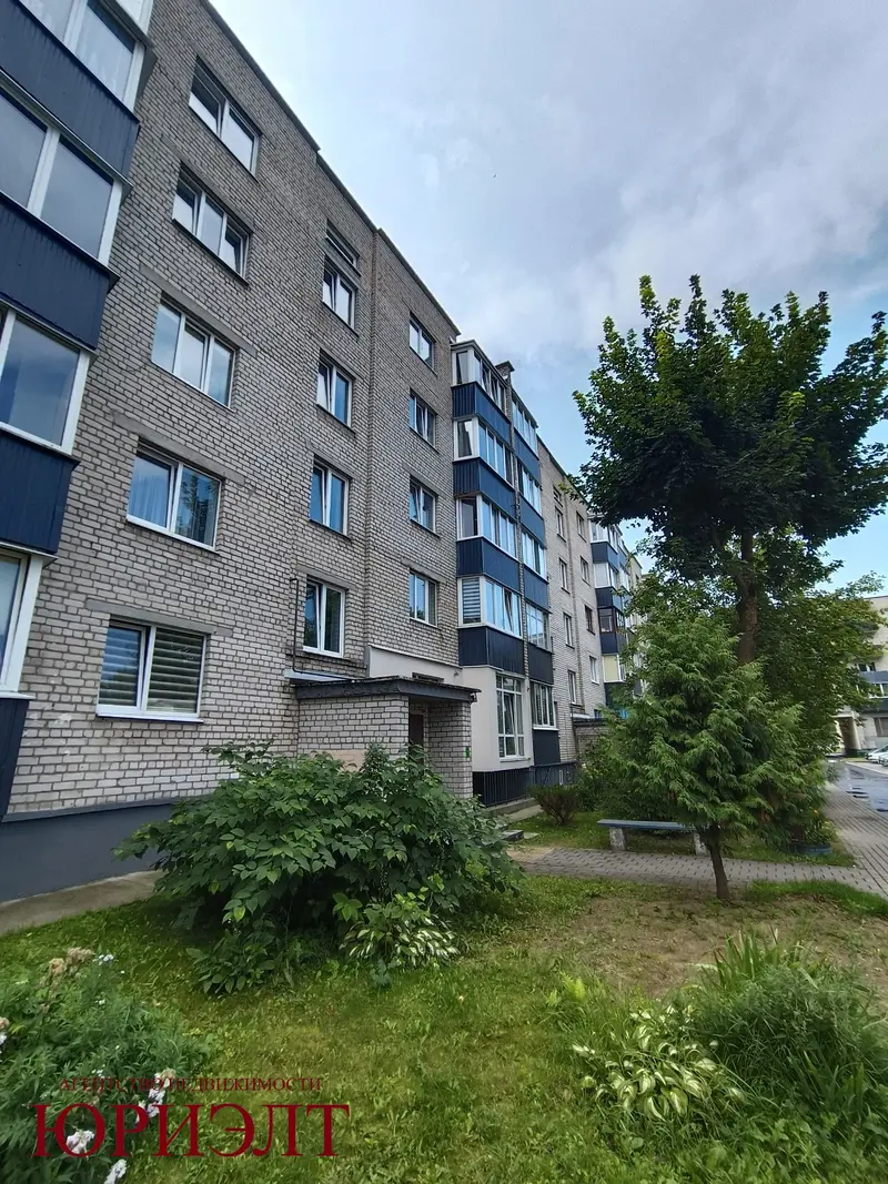  2-комнатная квартира в Барановичах на улице Царюка 4