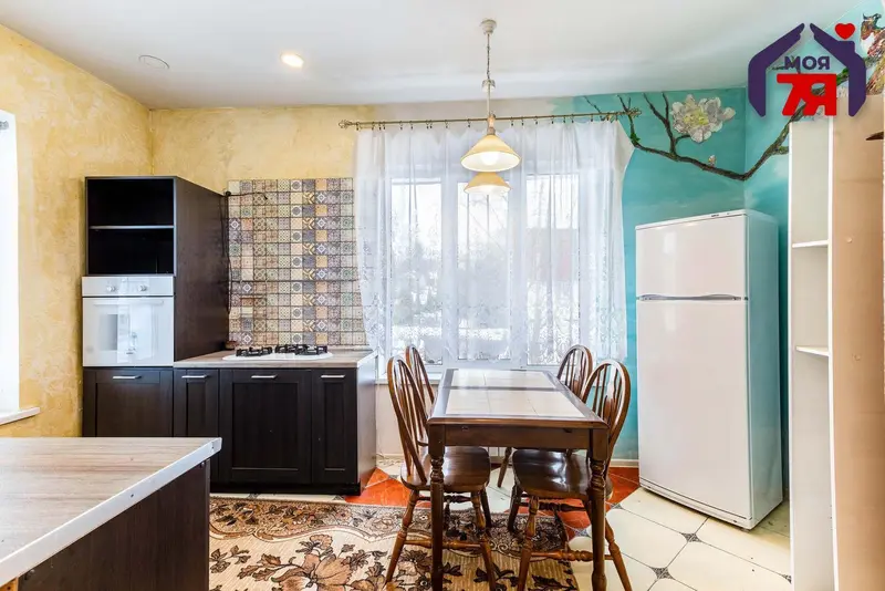  м² и участком сотки