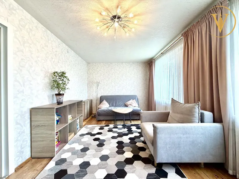 3-пакаёвая кватэра, вул. Камунальная, 11, п. Юбілейны, Мінскі раён