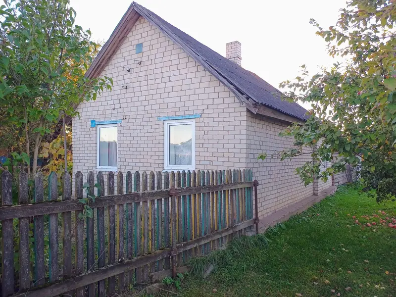 Дом, д. Комсомольская, Копыльский район