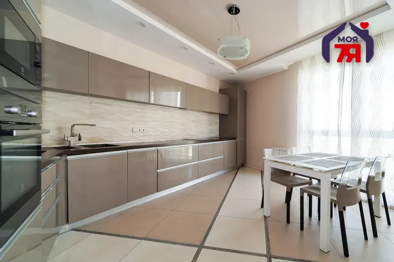 3-комнатная квартира, ул. Скрыганова, 16, Фрунзенский район, Минск