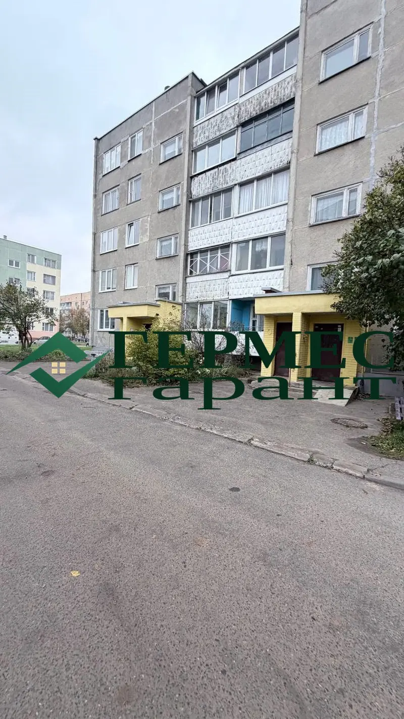 2-пакаёвая кватэра, вул. Фурманава, 60к2, Ліда